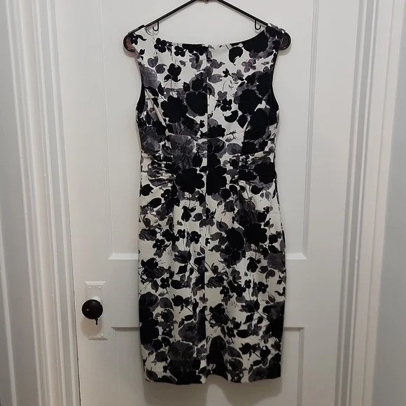 Adrianna Papell Black White Floral Dress Size 8 - Picture 2 of 10